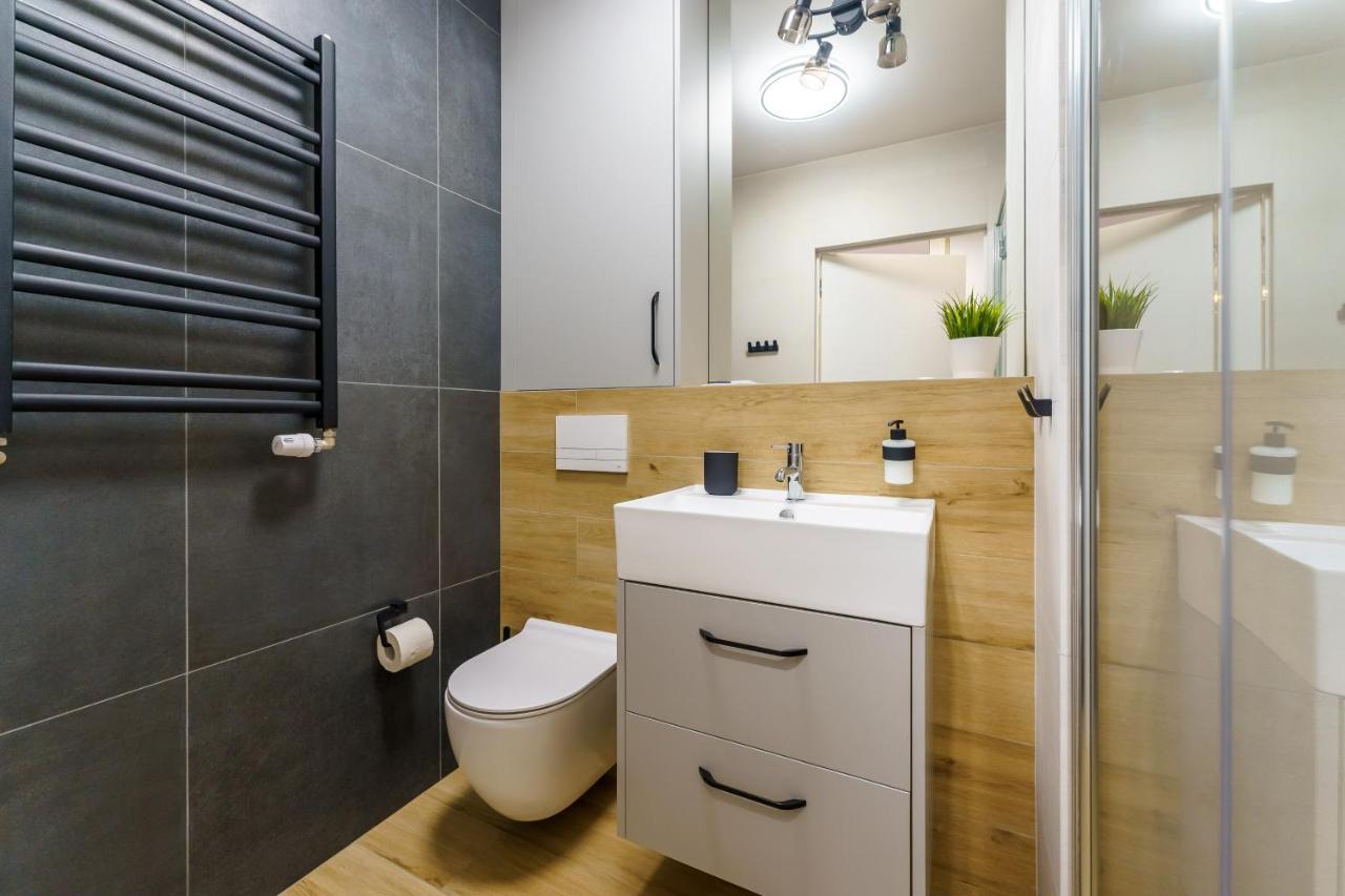 Perlowa Przystan Rent - Classic Gold & Silver Lägenhet Kołobrzeg Exteriör bild