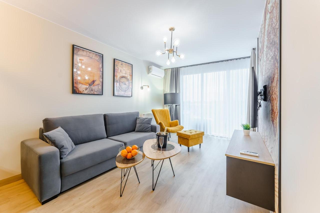 Perlowa Przystan Rent - Classic Gold & Silver Lägenhet Kołobrzeg Exteriör bild